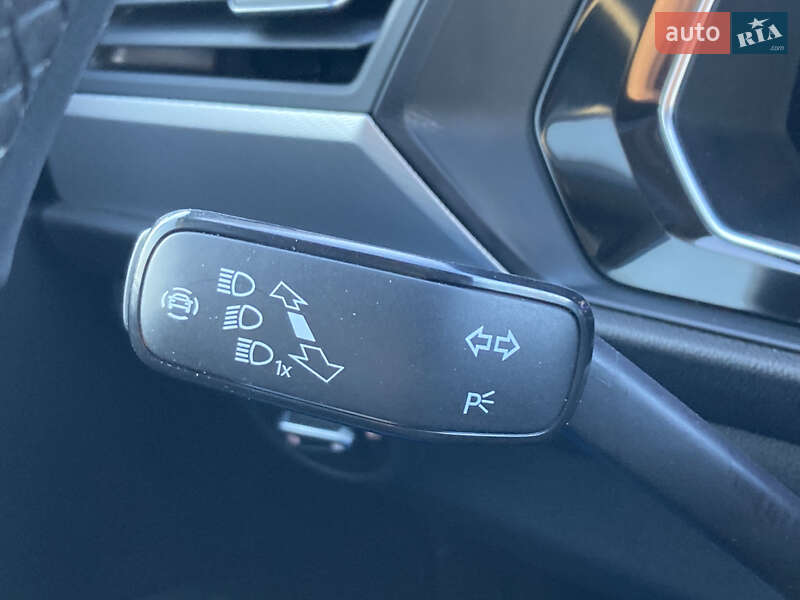 Седан Volkswagen Jetta 2022 в Киеве