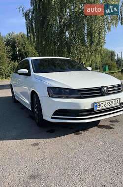 Седан Volkswagen Jetta 2016 в Пустомытах