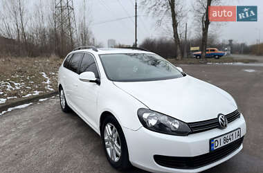 Универсал Volkswagen Jetta 2010 в Вышгороде