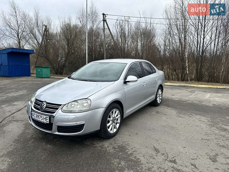 Седан Volkswagen Jetta 2008 в Ратным