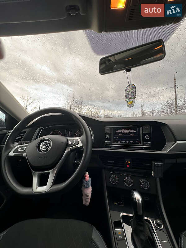 Седан Volkswagen Jetta 2018 в Кривому Розі