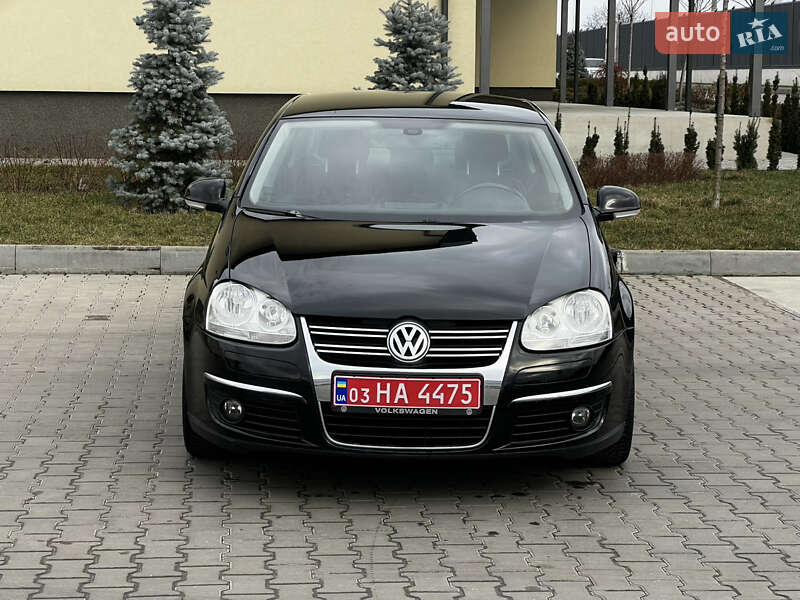 Седан Volkswagen Jetta 2008 в Рожище