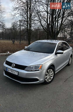 Седан Volkswagen Jetta 2014 в 