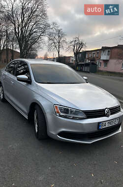 Седан Volkswagen Jetta 2014 в 