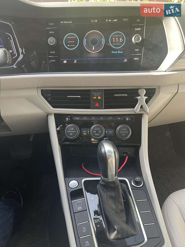 Седан Volkswagen Jetta 2019 в Кривому Розі