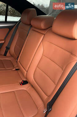 Седан Volkswagen Jetta 2013 в 