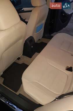 Седан Volkswagen Jetta 2011 в 
