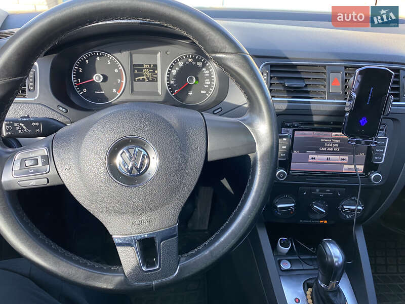 Седан Volkswagen Jetta 2013 в Смеле