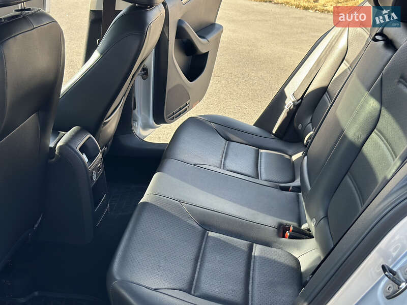 Седан Volkswagen Jetta 2013 в Смеле