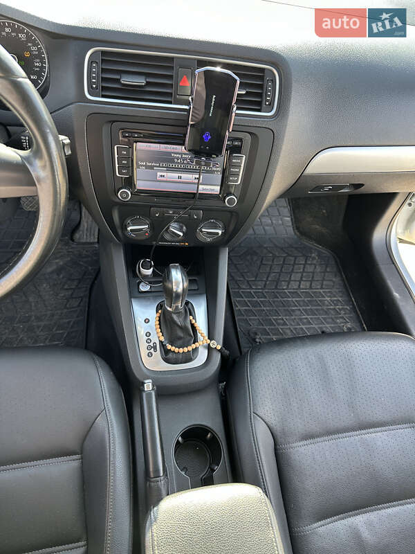 Седан Volkswagen Jetta 2013 в Смеле