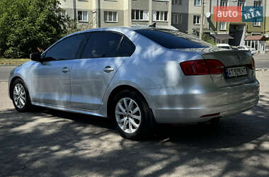 Седан Volkswagen Jetta 2011 в Ивано-Франковске