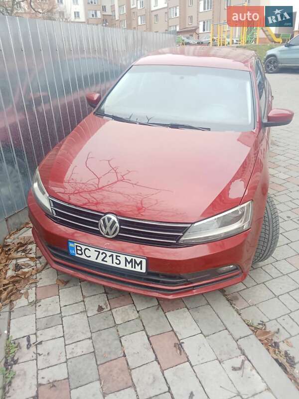 Седан Volkswagen Jetta 2015 в Ивано-Франковске