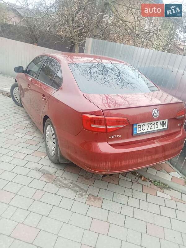Седан Volkswagen Jetta 2015 в Ивано-Франковске