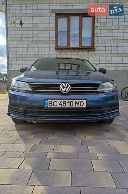 Седан Volkswagen Jetta 2017 в Львове