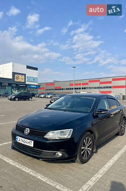 Седан Volkswagen Jetta 2012 в Києві