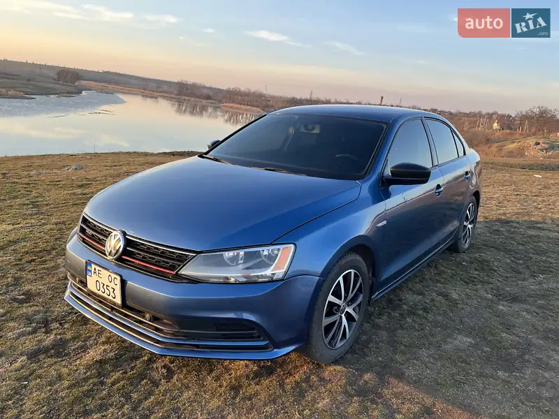 Volkswagen Jetta 2016