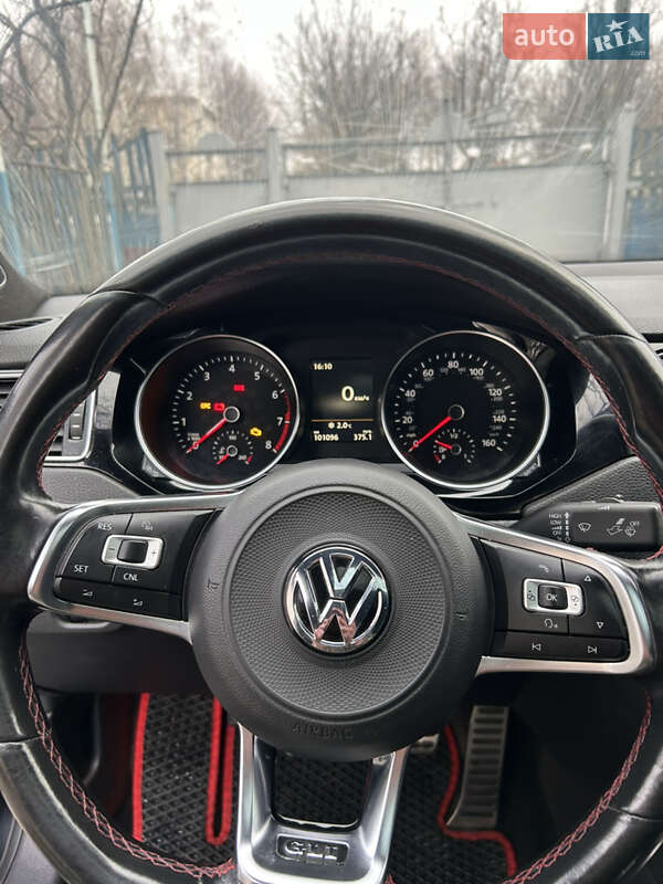 Седан Volkswagen Jetta 2014 в Першотравенске