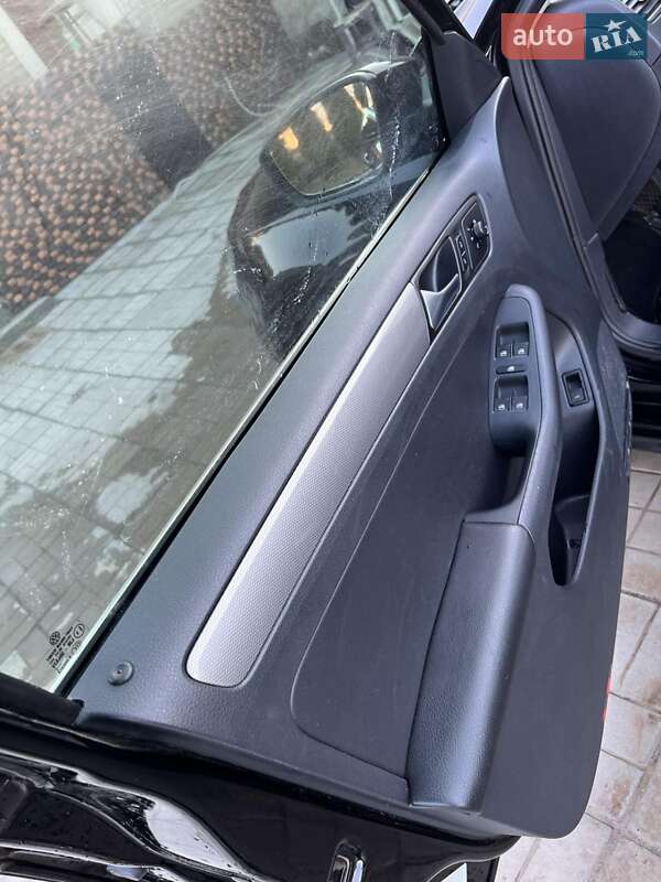 Седан Volkswagen Jetta 2017 в Львове