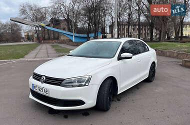 Седан Volkswagen Jetta 2010 в Кам'янському