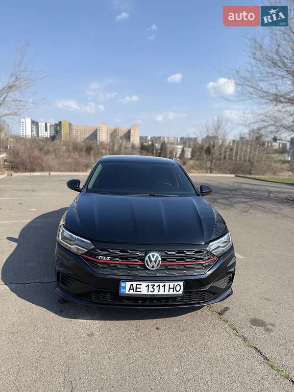 Седан Volkswagen Jetta 2019 в Кривом Роге