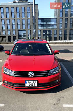 Седан Volkswagen Jetta 2016 в 