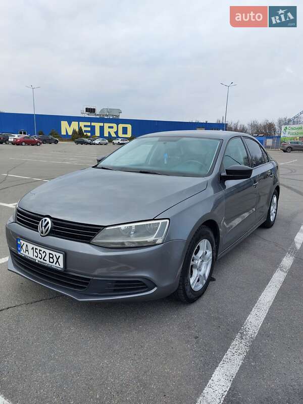 Volkswagen Jetta 2014