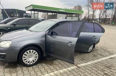 Седан Volkswagen Jetta 2008 в 