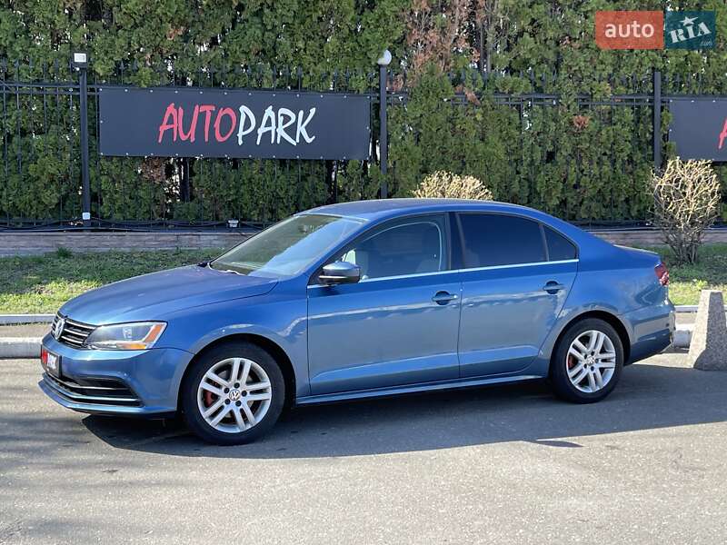 Седан Volkswagen Jetta 2017 в Києві