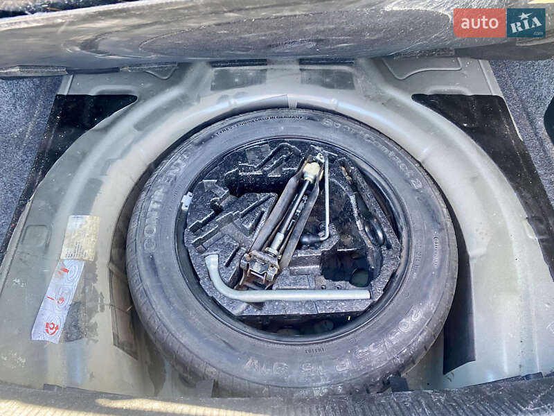 Седан Volkswagen Jetta 2008 в Луцке