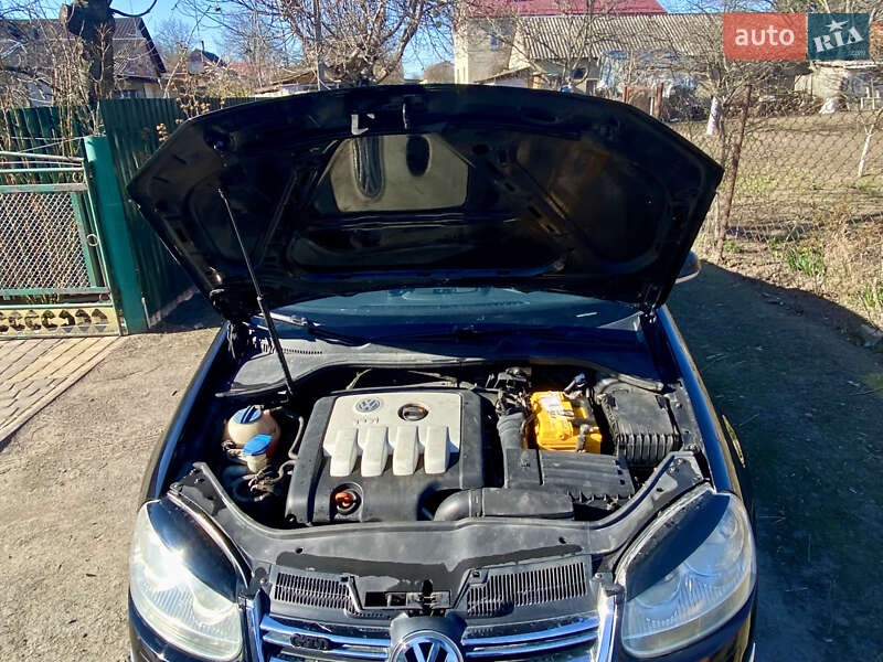 Седан Volkswagen Jetta 2008 в Луцке