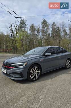 Седан Volkswagen Jetta 2020 в 