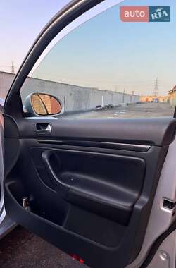Універсал Volkswagen Jetta 2014 в 