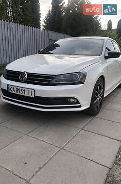 Седан Volkswagen Jetta 2014 в 