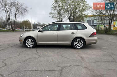 Универсал Volkswagen Jetta 2013 в 