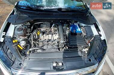 Седан Volkswagen Jetta 2018 в 