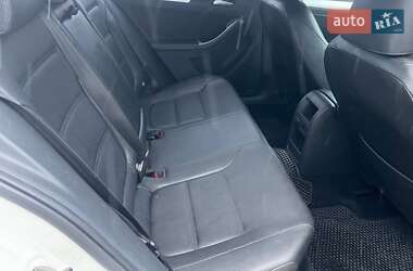 Седан Volkswagen Jetta 2012 в 