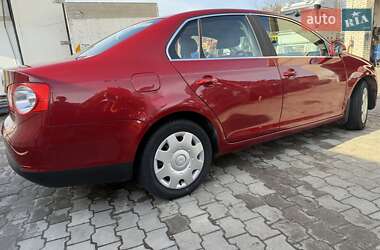 Седан Volkswagen Jetta 2008 в 