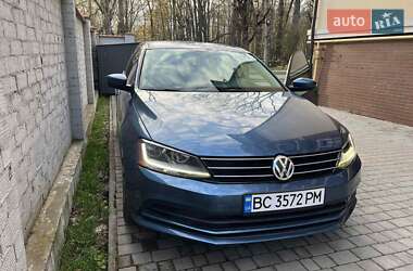 Седан Volkswagen Jetta 2017 в 