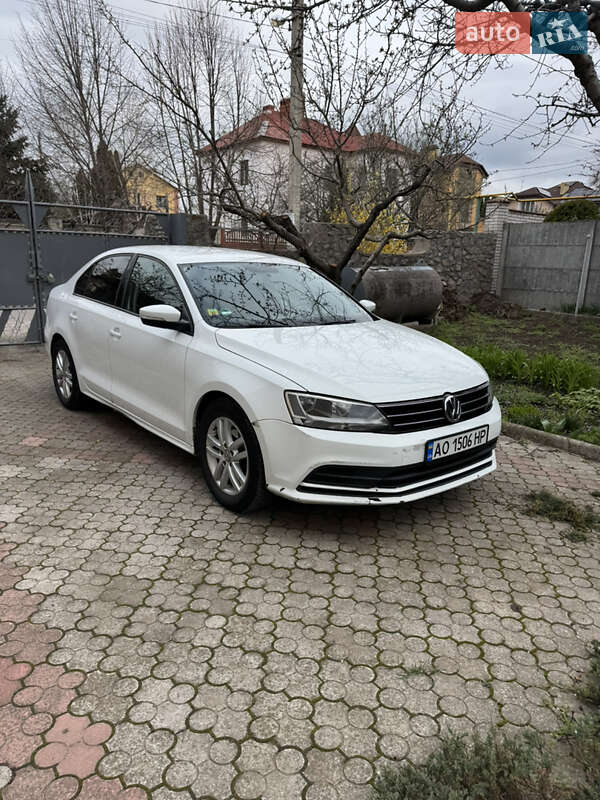 Volkswagen Jetta 2015