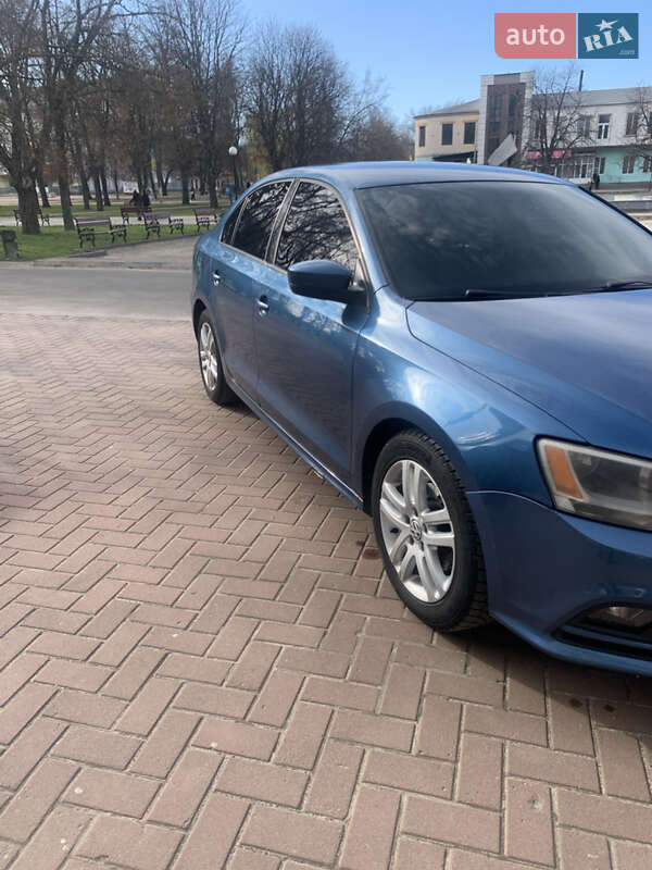 Седан Volkswagen Jetta 2014 в Шостці