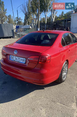 Седан Volkswagen Jetta 2014 в 