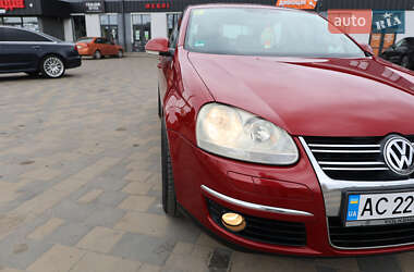 Седан Volkswagen Jetta 2006 в 