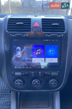 Седан Volkswagen Jetta 2007 в 