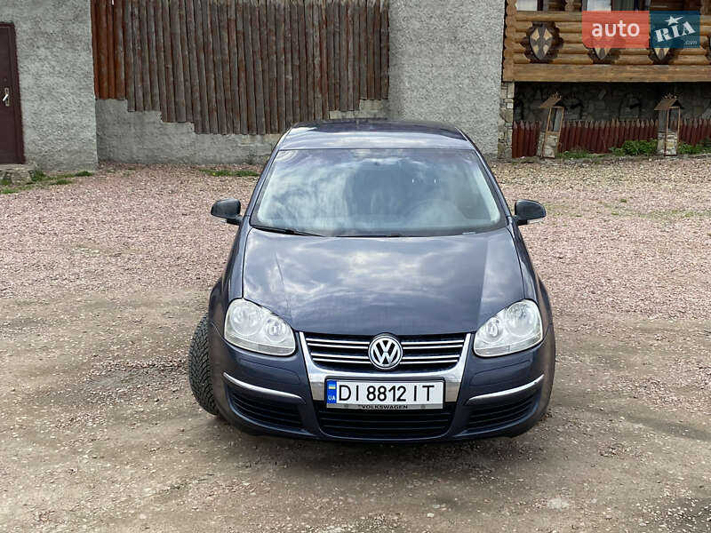 Седан Volkswagen Jetta 2007 в Самборе