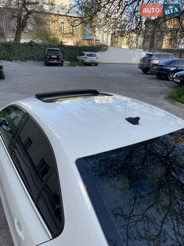 Седан Volkswagen Jetta 2015 в Одессе