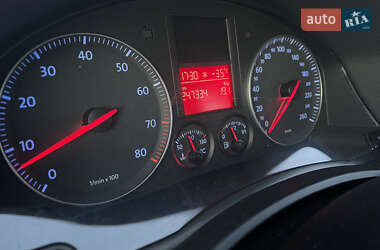 Седан Volkswagen Jetta 2006 в 