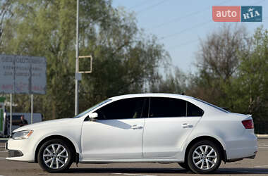 Седан Volkswagen Jetta 2014 в 