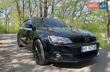 Седан Volkswagen Jetta 2013 в Новомосковську