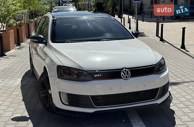 Седан Volkswagen Jetta 2014 в 