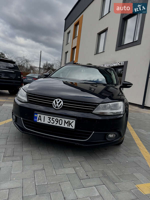 Седан Volkswagen Jetta 2011 в Ирпене